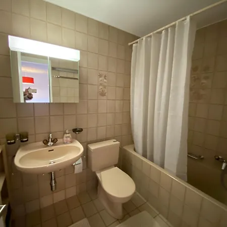 Apartment Mandarin A8