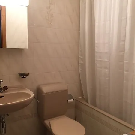 Apartment Mandarin A8 *